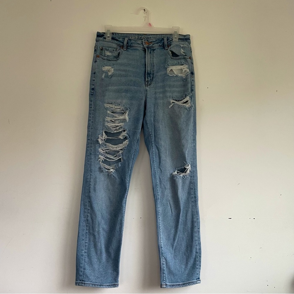 American eagle mom jeans